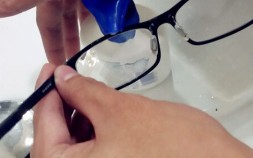 怎么样拿眼镜布擦眼镜，怎么样拿眼镜布擦眼镜片