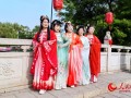 逛不夜城汉服穿搭，穿汉服去大唐不夜城