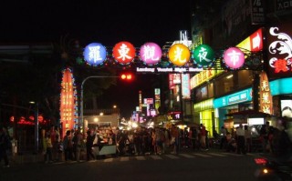 罗东夜市游玩攻略，罗东夜市游玩攻略大全