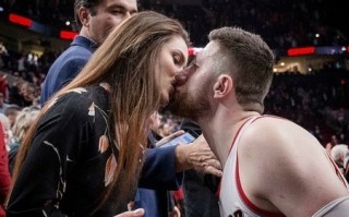 nba球员女友放荡夜生活，nba球员女友放荡夜生活在线观看